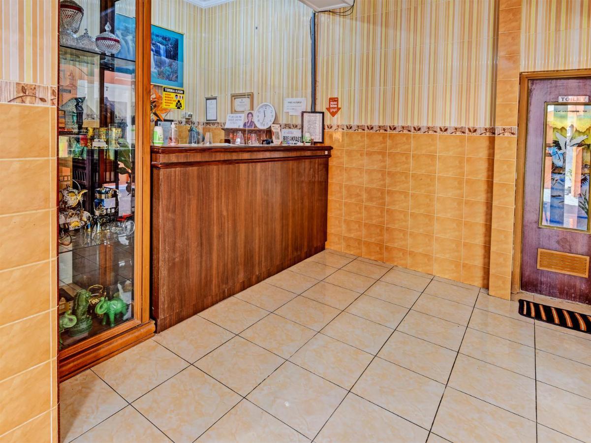 Collection O 91489 Hotel Tanjung Permata Cilacap Eksteriør billede