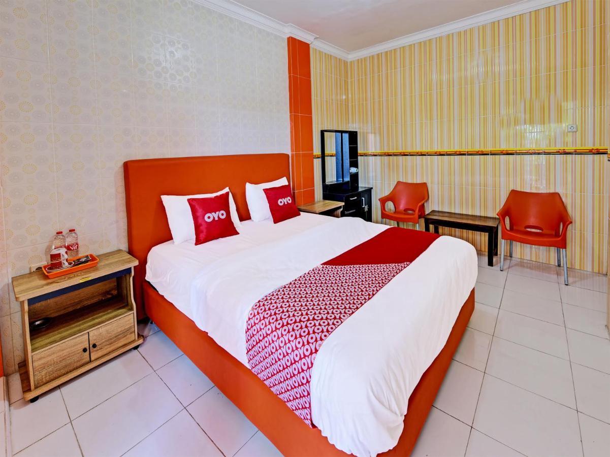 Collection O 91489 Hotel Tanjung Permata Cilacap Eksteriør billede