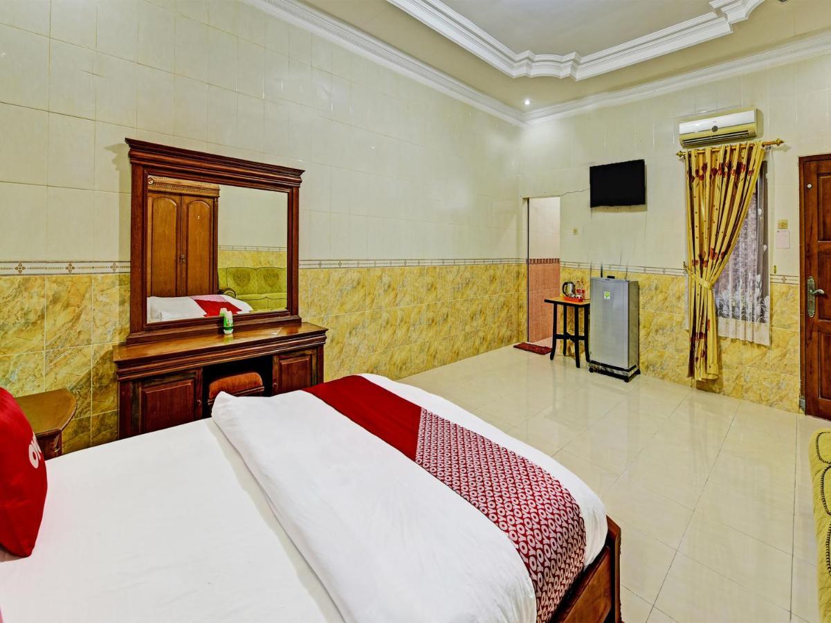Collection O 91489 Hotel Tanjung Permata Cilacap Eksteriør billede