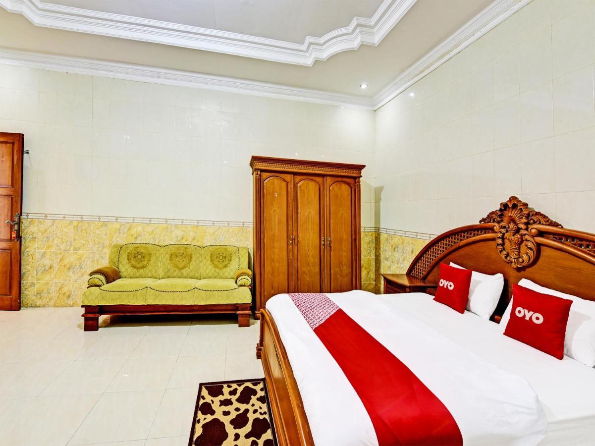 Collection O 91489 Hotel Tanjung Permata Cilacap Eksteriør billede